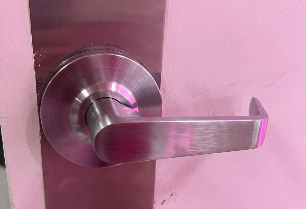Locksmith services in Hollywood